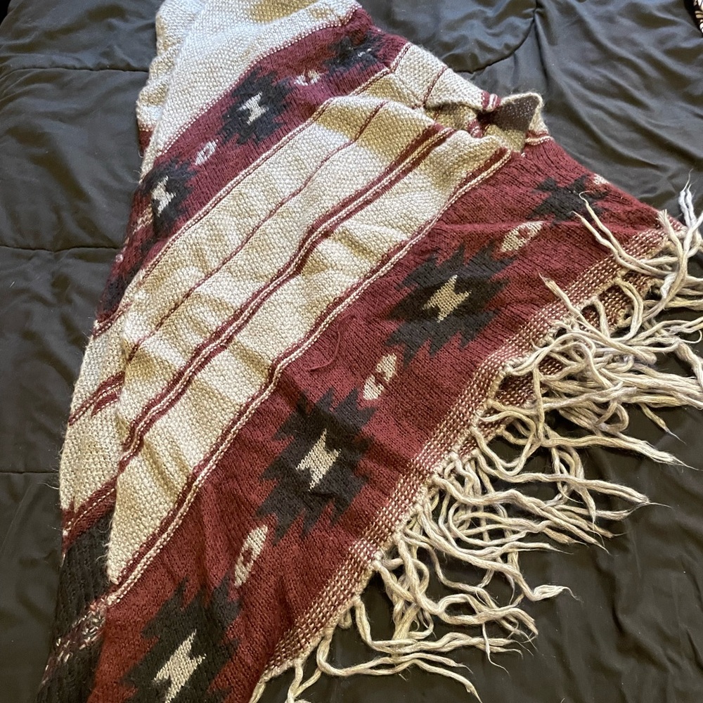 Southwestern Style Woven Shawl